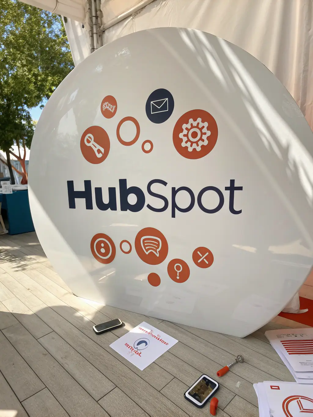 A clear and modern logo of HubSpot, a popular CRM and marketing automation platform, presented in a visually appealing manner. The logo should be easily identifiable and convey a sense of innovation and user-friendliness within OVSTELECOM's integration offerings.